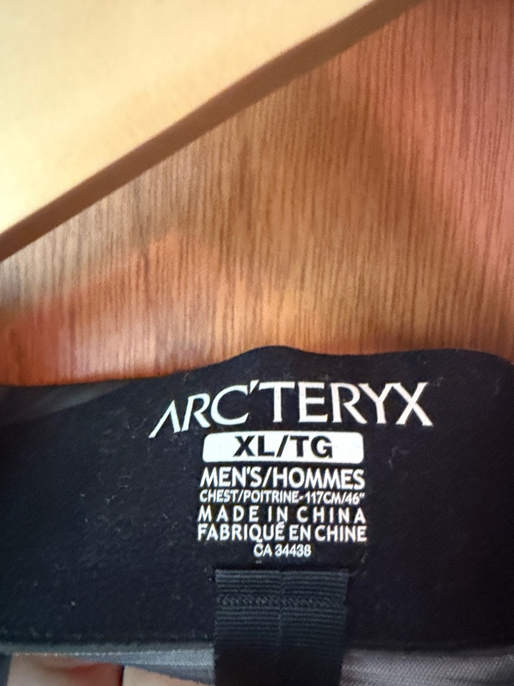 Arc'teryx Men's Beta LT Hybrid (Half LT half SL) XL - Picture 3 of 8